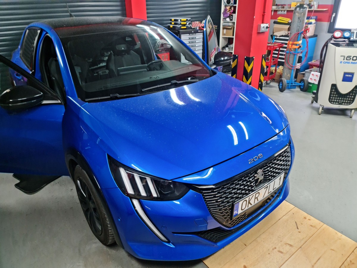 Peugeot 208 Naprawa instalacji
